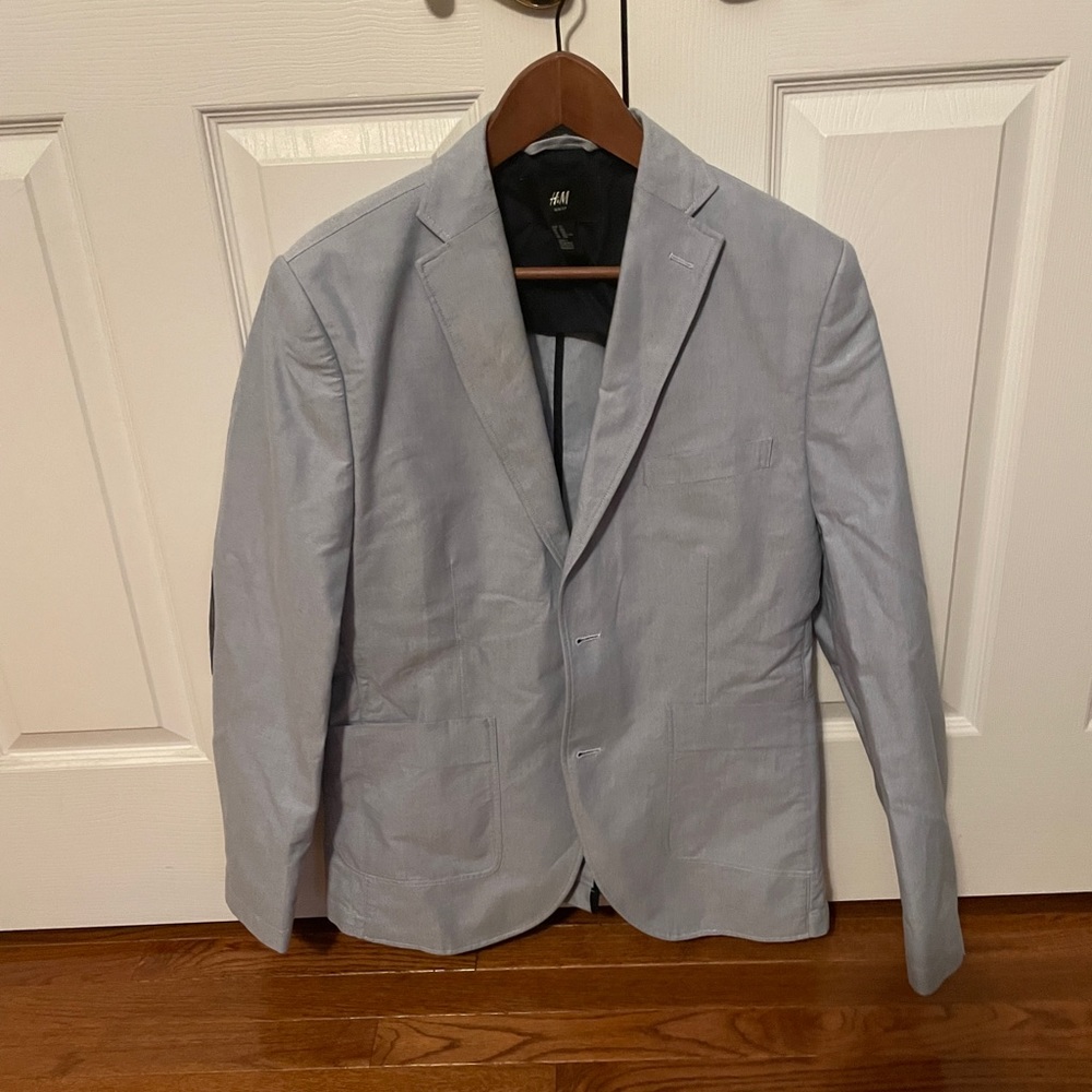 H&M men’s blazer size 42R in baby blue